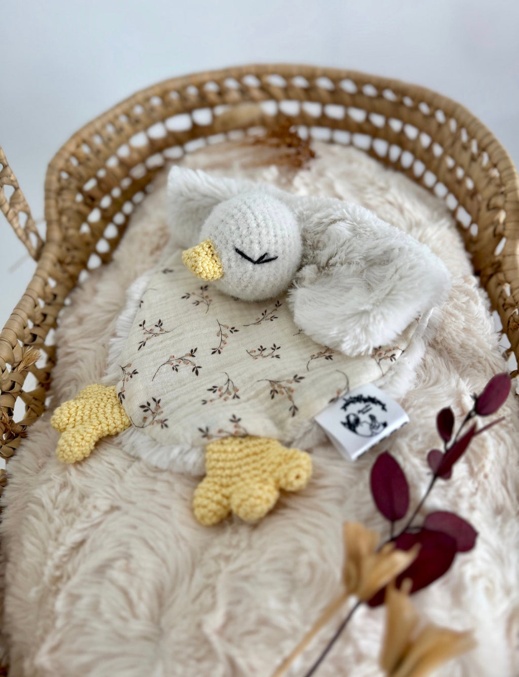 Doudou poussin bébé en coton – Peluche artisanale douce pour nouveau-né