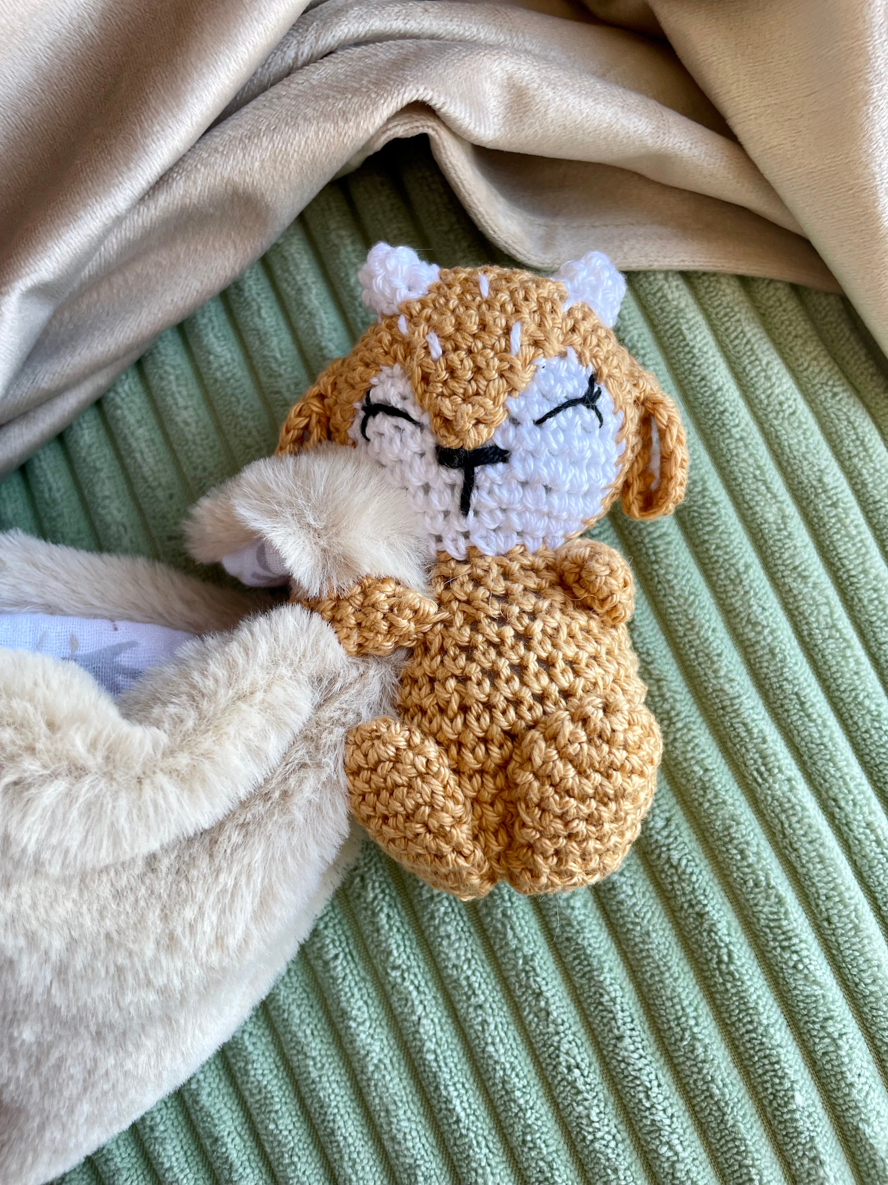 Doudou bébé biche – Compagnon artisanal pour nouveau-né